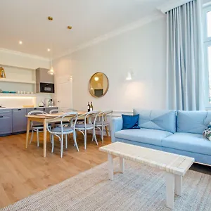 https://lighthouse-200-meters-from-the-beach.gdanskhotel.org